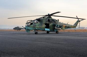Вертолет огневой поддержки МИ-24В ВВС Армении