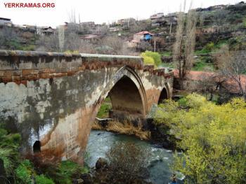 Аштаракское ущелье
