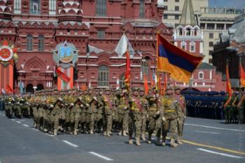парад Победы армянская армия