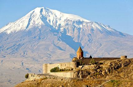ВИДЕО: Библейский Арарат и армянский монастырь Хор Вирап – в трейлере нового сериала Netflix