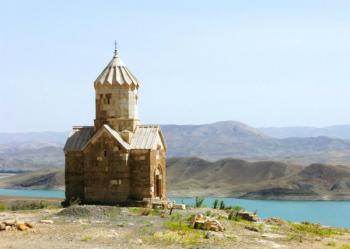 Церковь Св. Богоматери из монастыря Цор-Цор в Иране