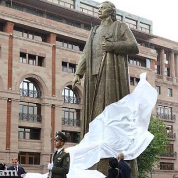 памятник Гарегину Нжде