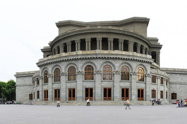театр оперы и балета