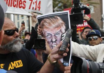 протесты против Трампа