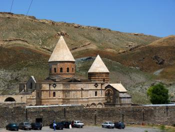 Монастырь Святого Фаддея Иран