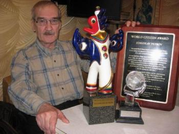 Станислав Петров и его награды Станислав Петров и его награды