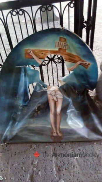 осквернена церковь в Диарбекире