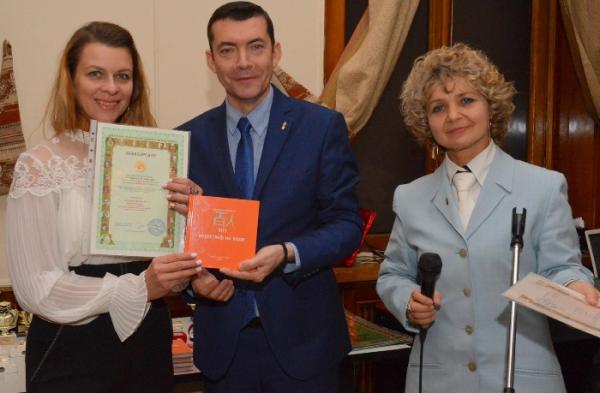 Елена Шуваева-Петросян