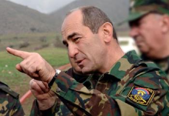 Роберт Кочарян