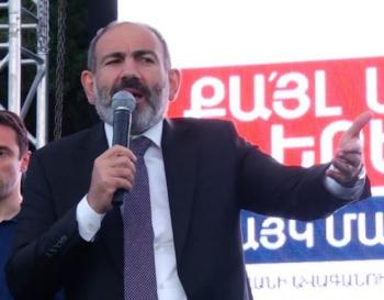 Тестирование в режиме нон-стоп: какие выгодные месседжи Баку получает с митингов в Армении