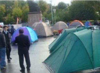 1 марта палатки на площади