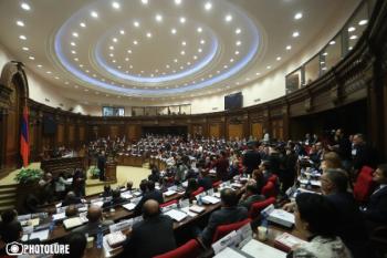 Армянские парламентарии определились с вице-спикерами 