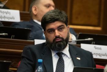 Микаэл Золян