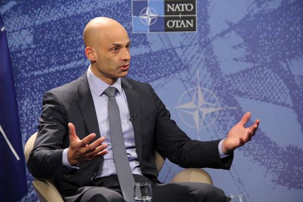 НАТО: Карабахский конфликт не может иметь успешного военного разрешения