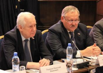 Лазаревский клуб Николай Рыжков Константин Затулян