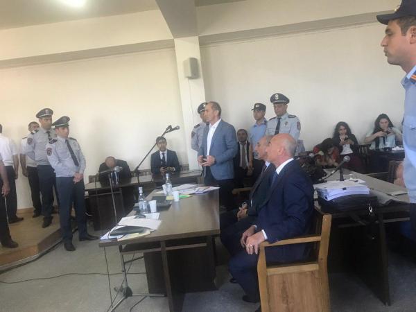 Бако Саакян Аркадий Гукасян и Роберт Кочарян в суде