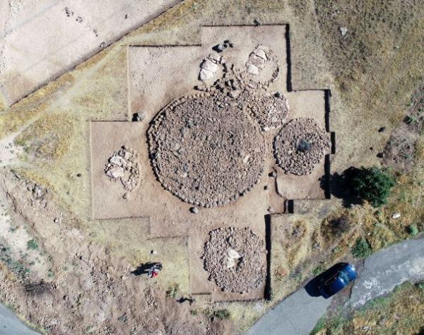 раскопки Верин Навер