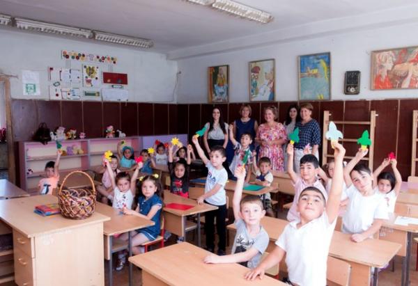 Первоклассники города Чамбарак