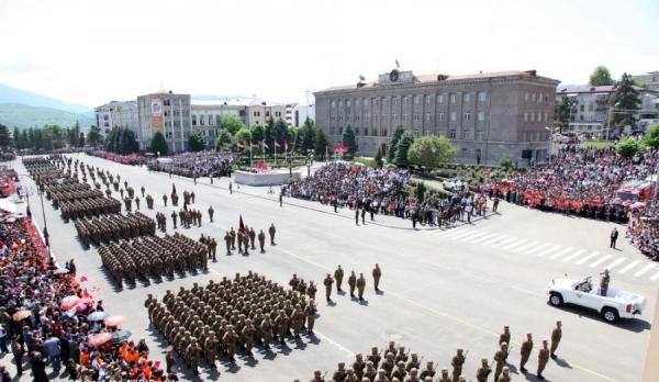 армия военный парад Арцах