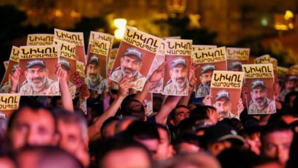 Британское СМИ: Либерализация армянской революции уже под угрозой 