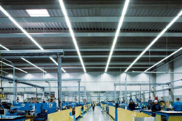 Промышленные светильники для предприятий - различия
